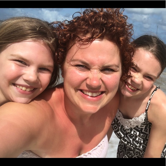 Meet your Posher, Crystal - Picture 1 of 1